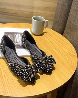 Pearl rinestone slip on